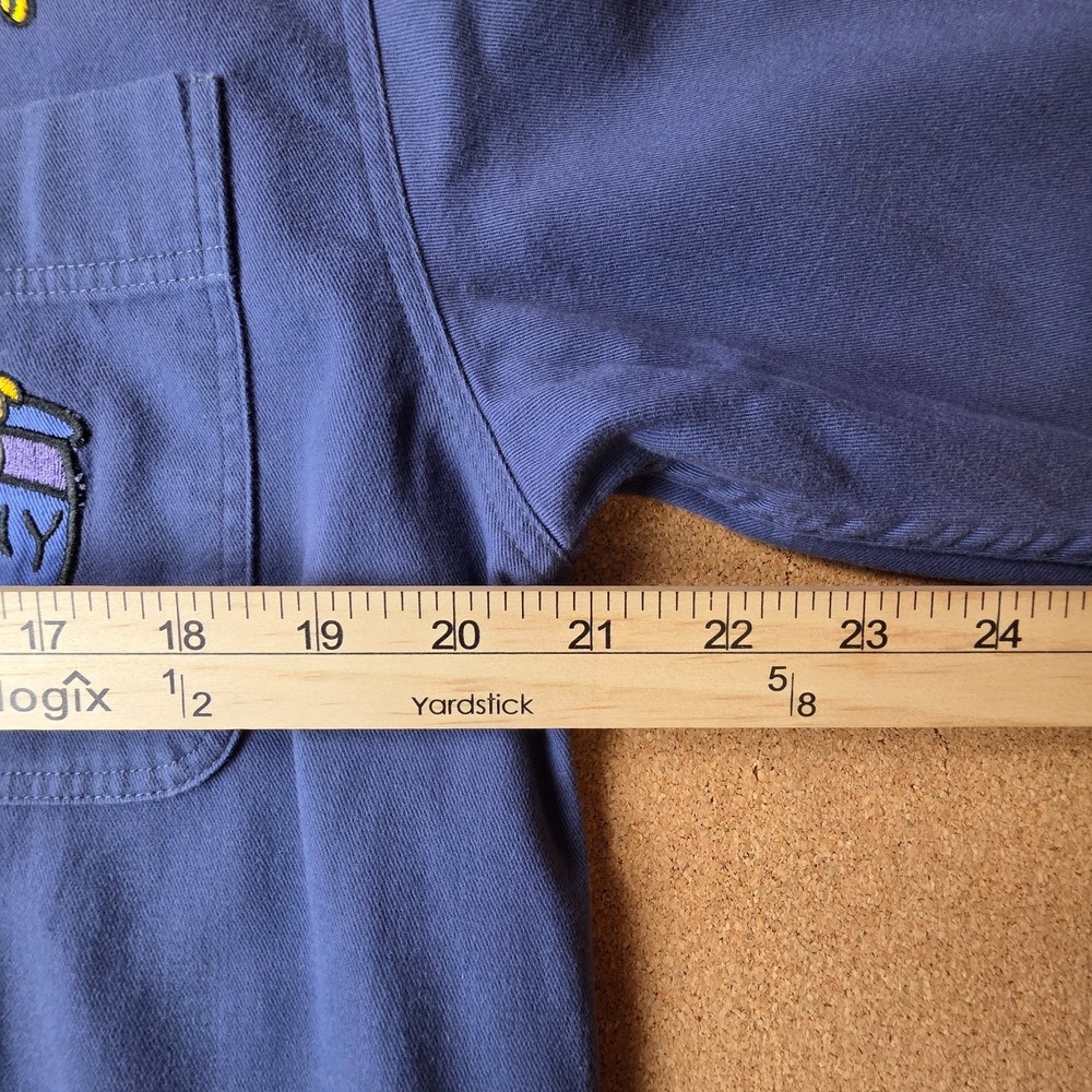 Vintage Disney Store Women's Medium Winnie the Pooh Embroidered Blue Shirt - Picture 6 of 6